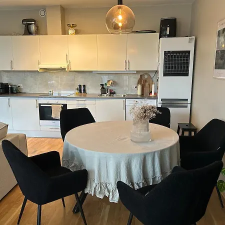 Top-floor Flat Near Ons * ستافانجر