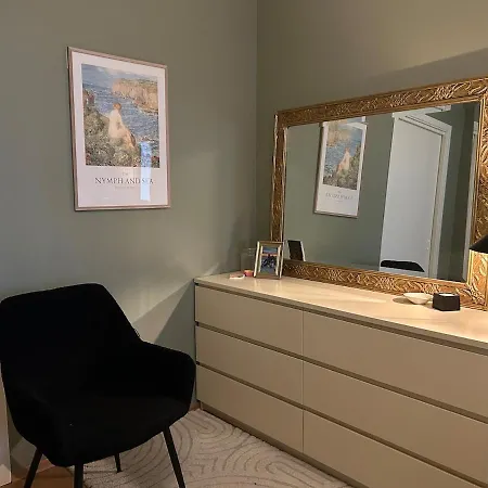 Top-floor Flat Near Ons ستافانجر
