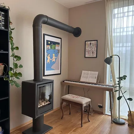 Top-floor Flat Near Ons شقة ستافانجر