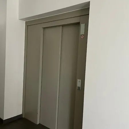 Top-floor Flat Near Ons شقة ستافانجر